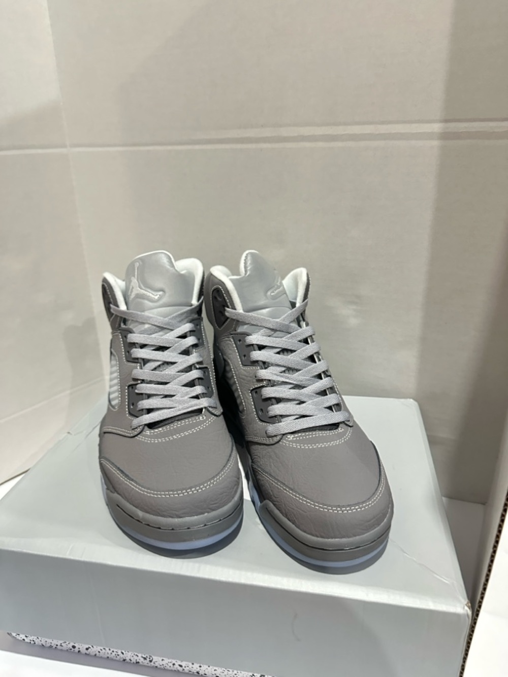 Jordan 5 Wolf Gray